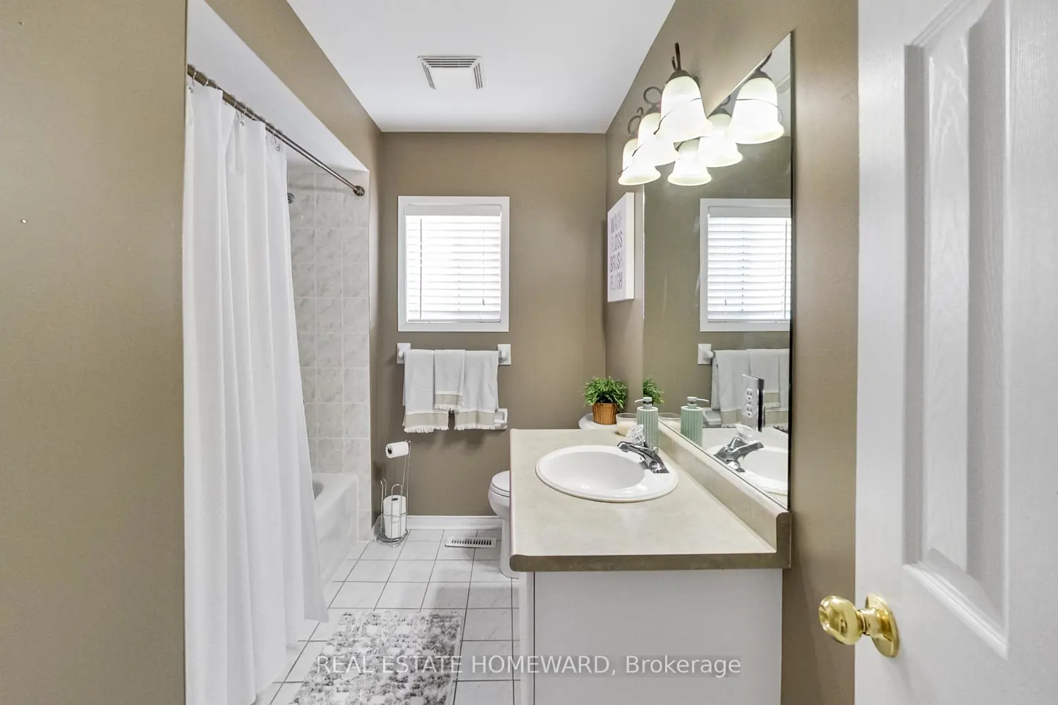 Additional image 10 of 53 Bradley Drive