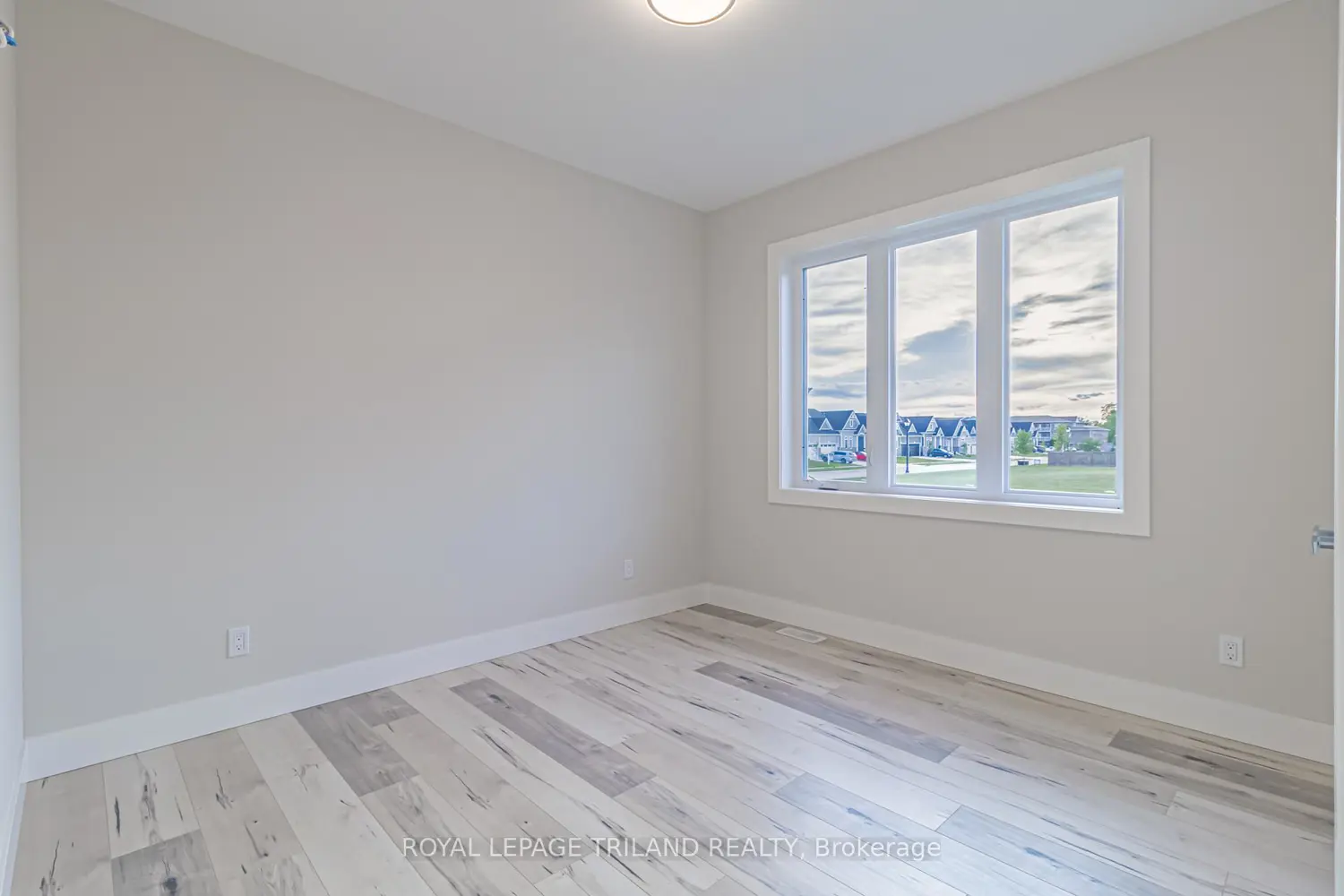 Additional image 11 of 26 Tattersall Lane