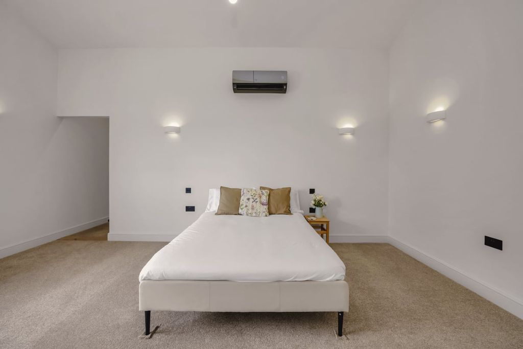 Additional image 43 of 5 bed detached house for saleNew Barn, Sturmer Road, Haverhill CB9