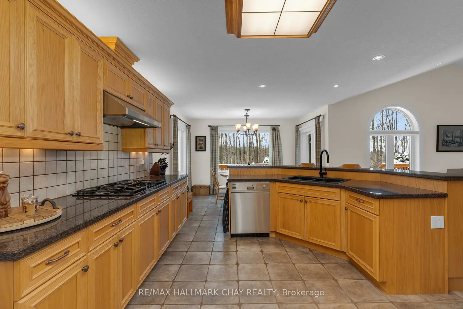 29 Maple Ridge Road photo 4