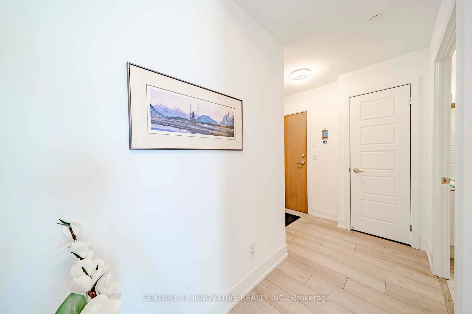 Additional image 2 of 1255 Bayly Street 2207