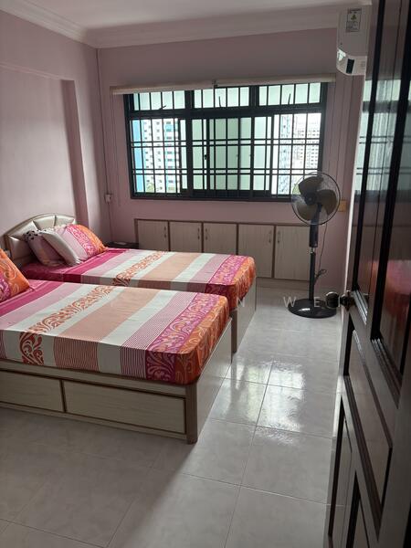 965 Hougang Avenue 9