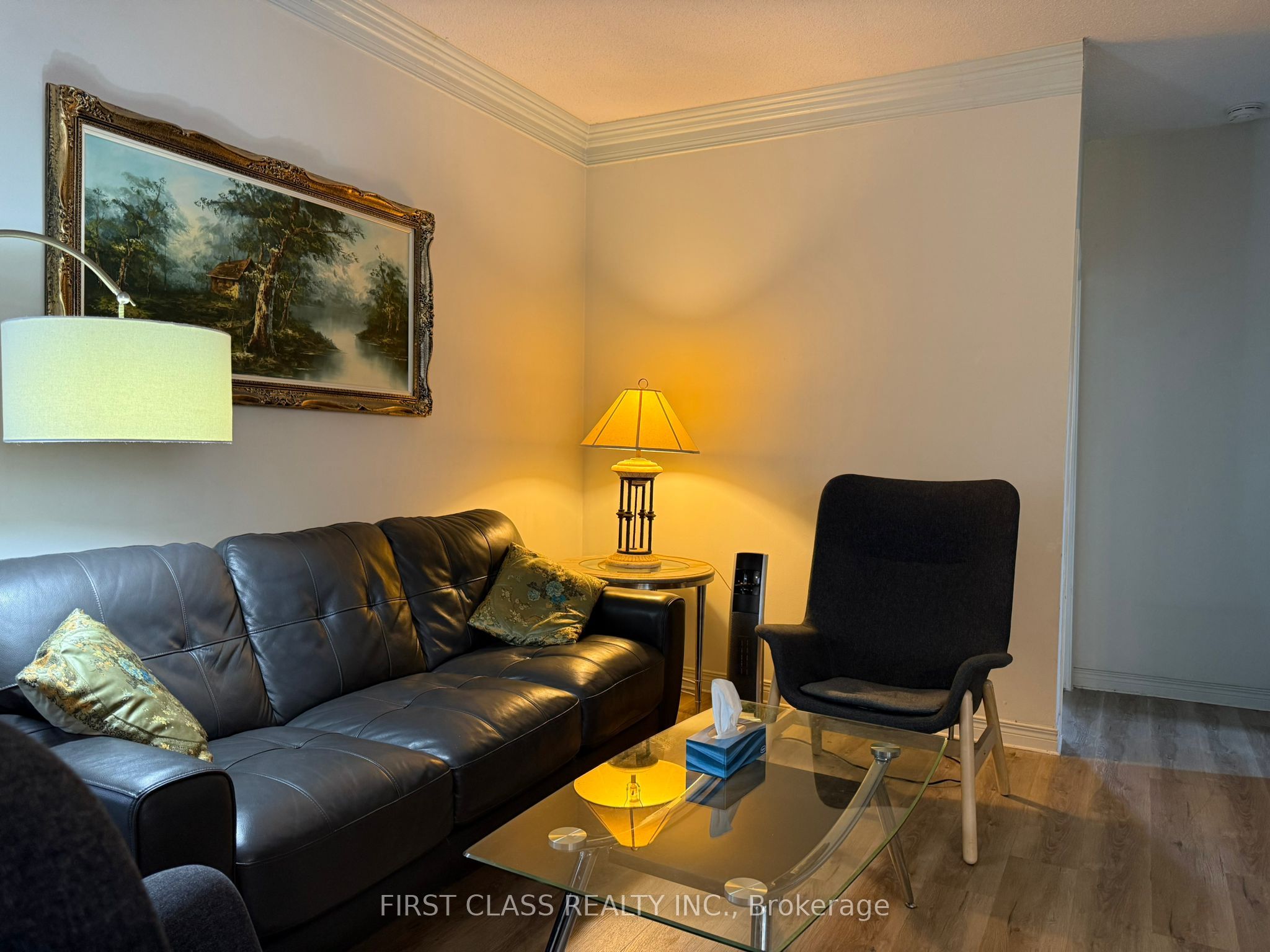 Additional image 4 of 3-366 Lippincott Street, Toronto, ON, M5S 2P7