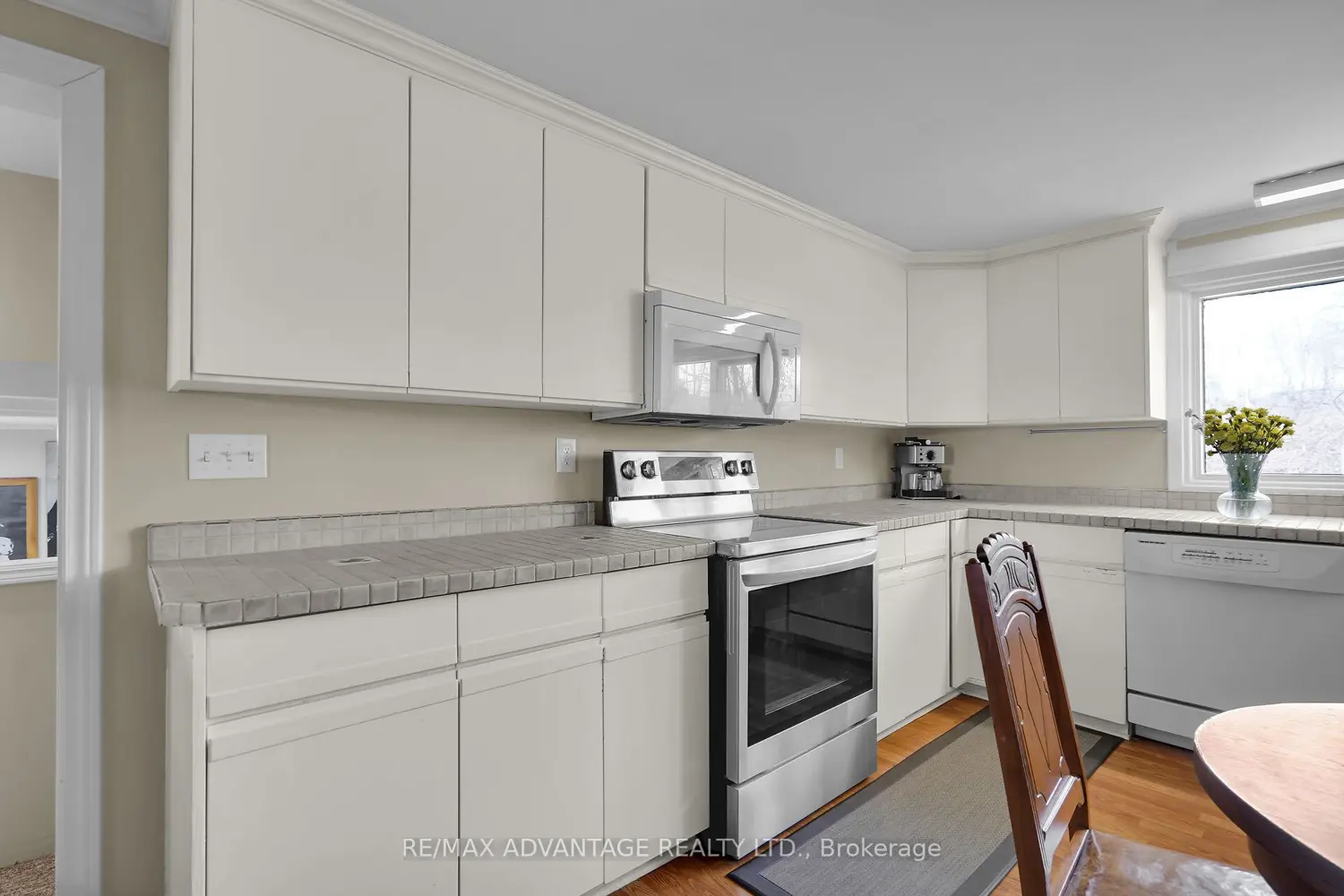 Additional image 4 of 2678 Dorchester Road