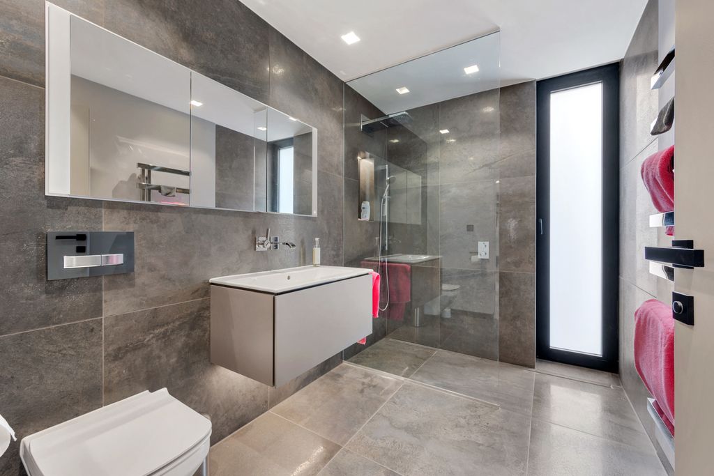 Additional image 22 of 5 bed detached house for saleTorkington Road, Wilmslow, Cheshire SK9