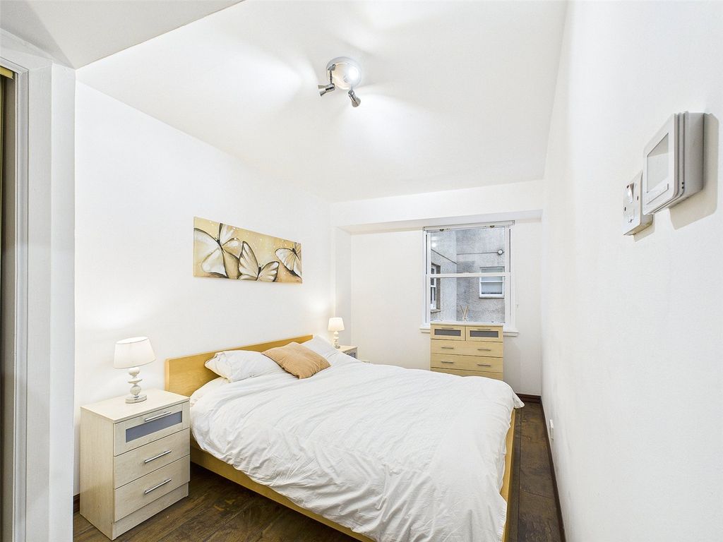 Additional image 16 of 2 bed flat for saleJohns Place, Edinburgh, Midlothian EH6