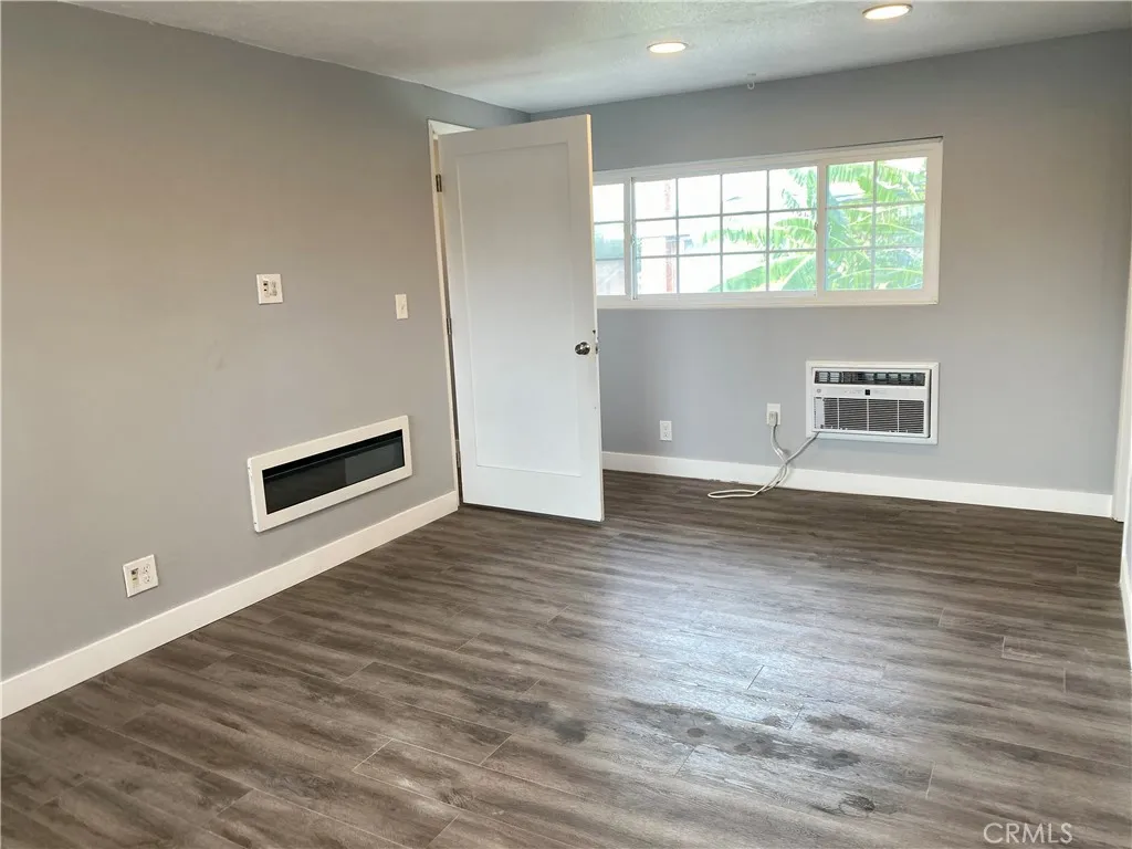 Additional image 78 of 1144 Carson Street, Costa Mesa, CA 92626