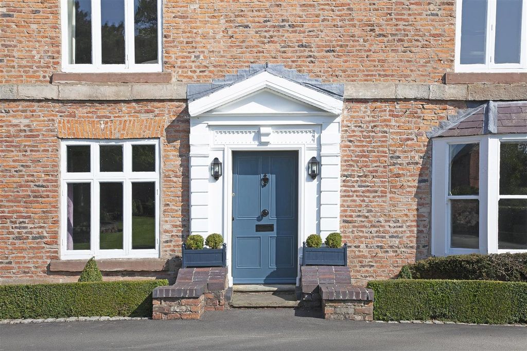 Additional image 6 of 6 bed detached house for saleWhitchurch Road, Milton Green, Chester CH3