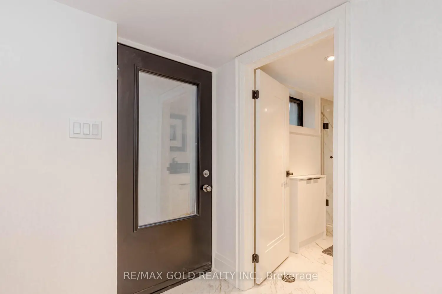 Additional image 16 of 786 Euclid Avenue