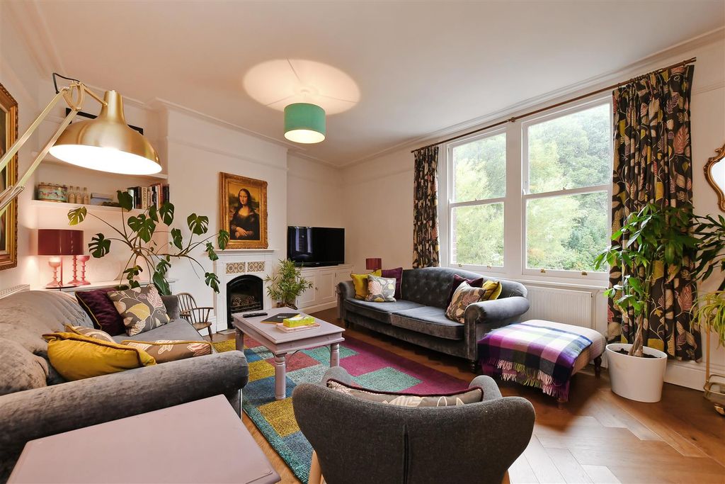 3 bed flat for saleRustlings Road, Endcliffe Park S11 photo 5