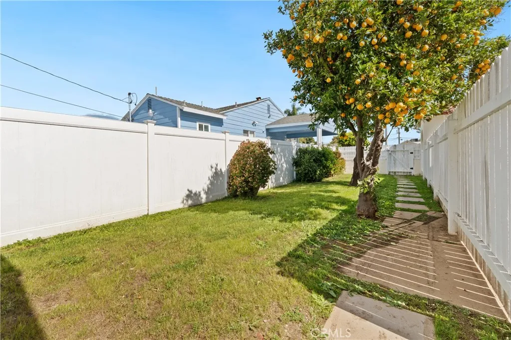 Additional image 44 of 9427 S 2nd Ave, Inglewood, CA 90305