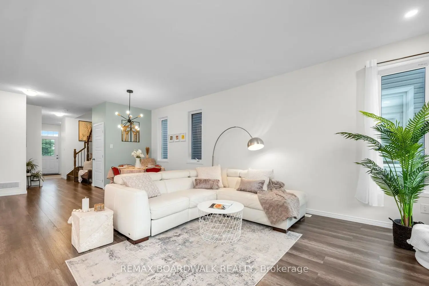 Additional image 6 of 302 Haliburton Heights