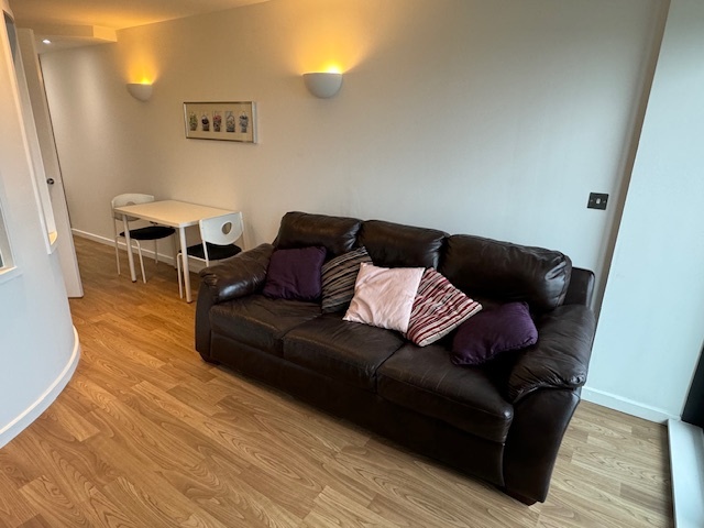 Additional image 18 of 1 Bed Flat, Bridgewater Place, LS11, N1 7GU