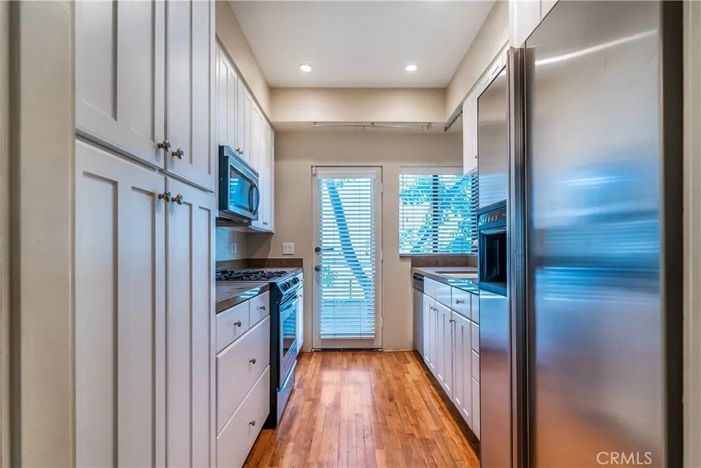 Additional image 44 of 13236 Valleyheart Dr Unit 102, Studio City, CA 91604