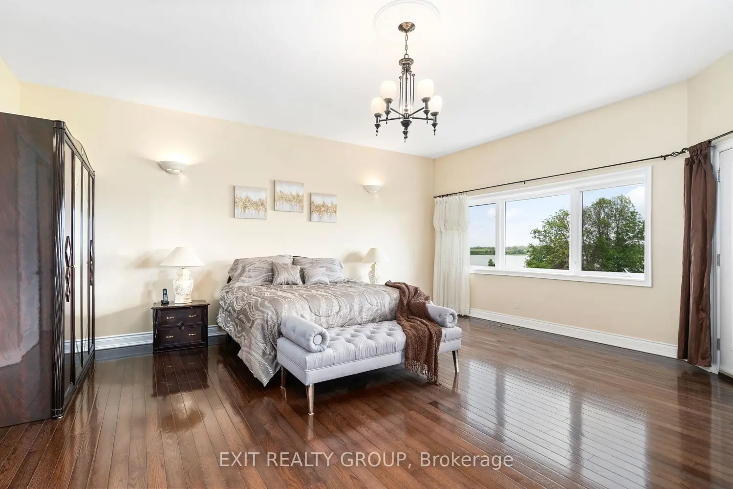 Additional image 6 of 19281 Loyalist Parkway