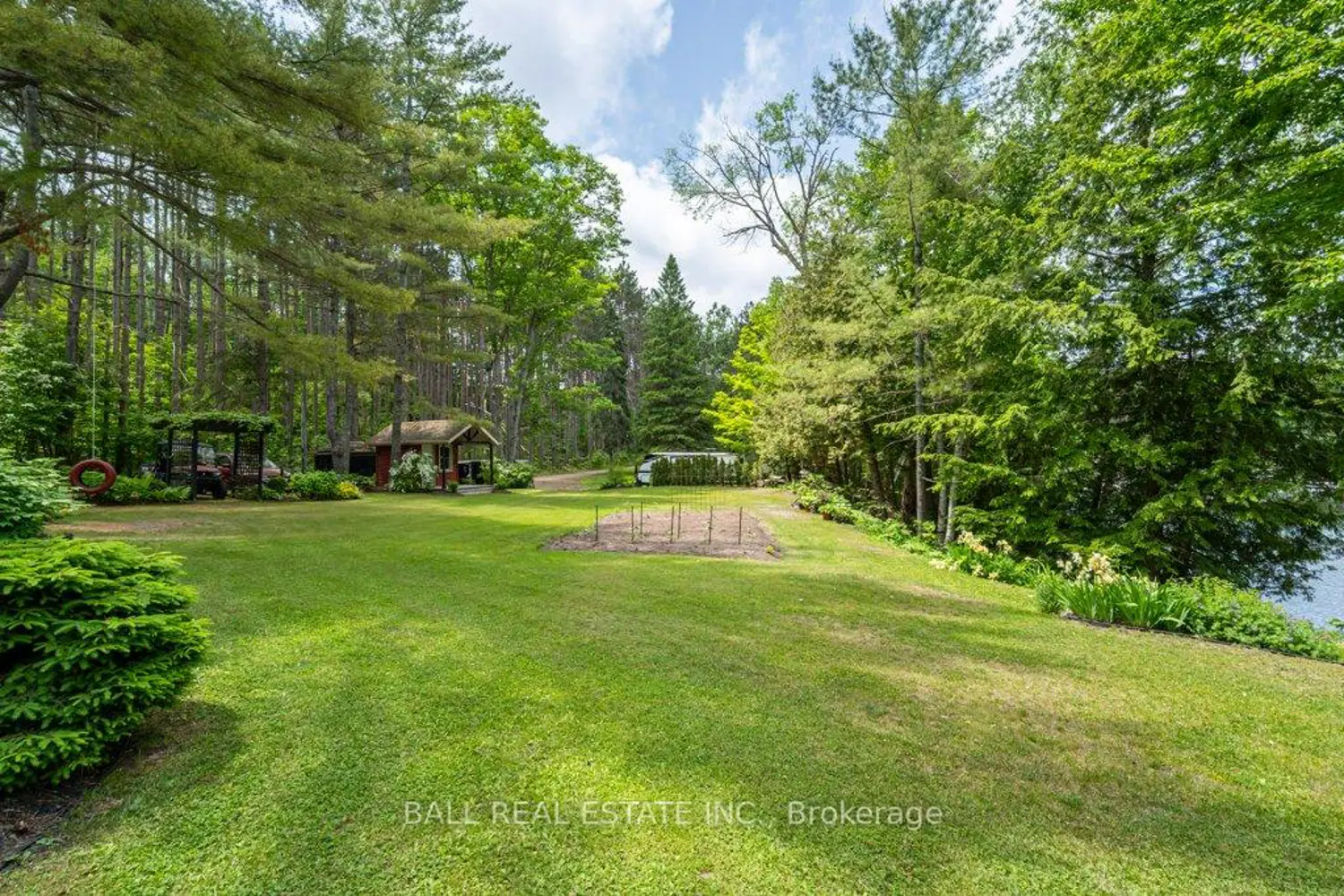 Additional image 12 of 32 Shadowood Lane