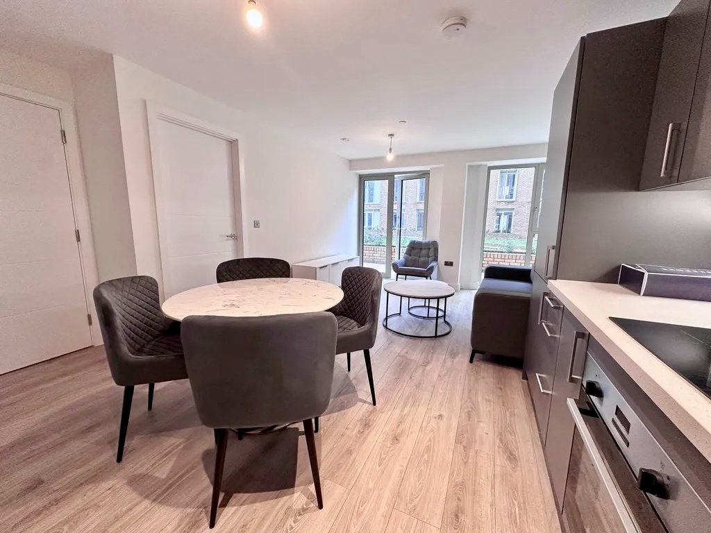 Additional image 3 of 2 Bed Flat, Boulevard Plaza, B5, N1 7GU