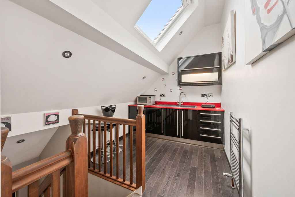 Additional image 25 of 5 bed detached house for salePrestbury Road, Wilmslow, Cheshire SK9