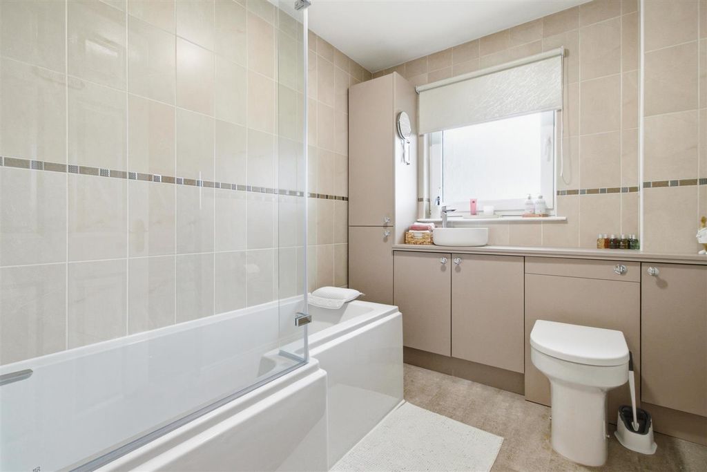 Additional image 11 of 2 bed flat for saleSt. Stephens Court, Clydebank G81