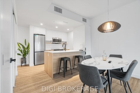 Additional image 8 of 3305-1240 Cummings Avenue, Ottawa, ON, K1J 0E3