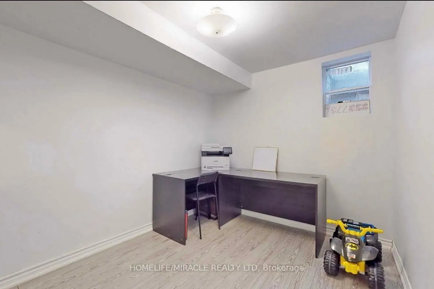 Additional image 16 of 22 Renfield Crescent