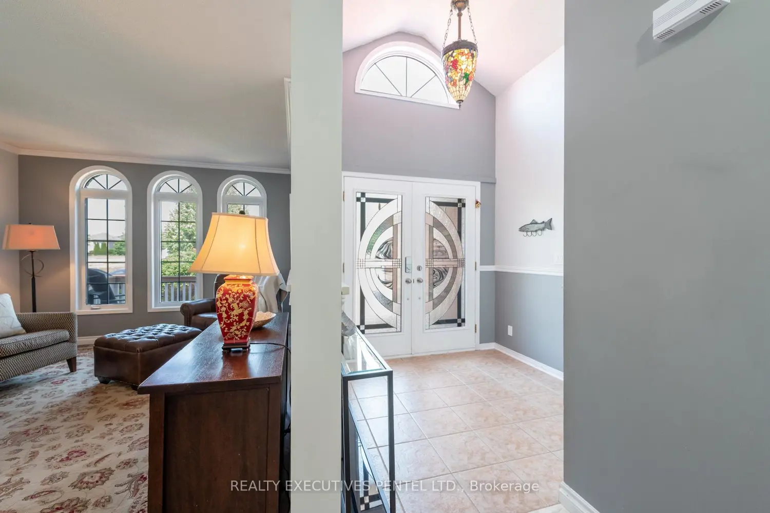 58 Baxter Place photo 2