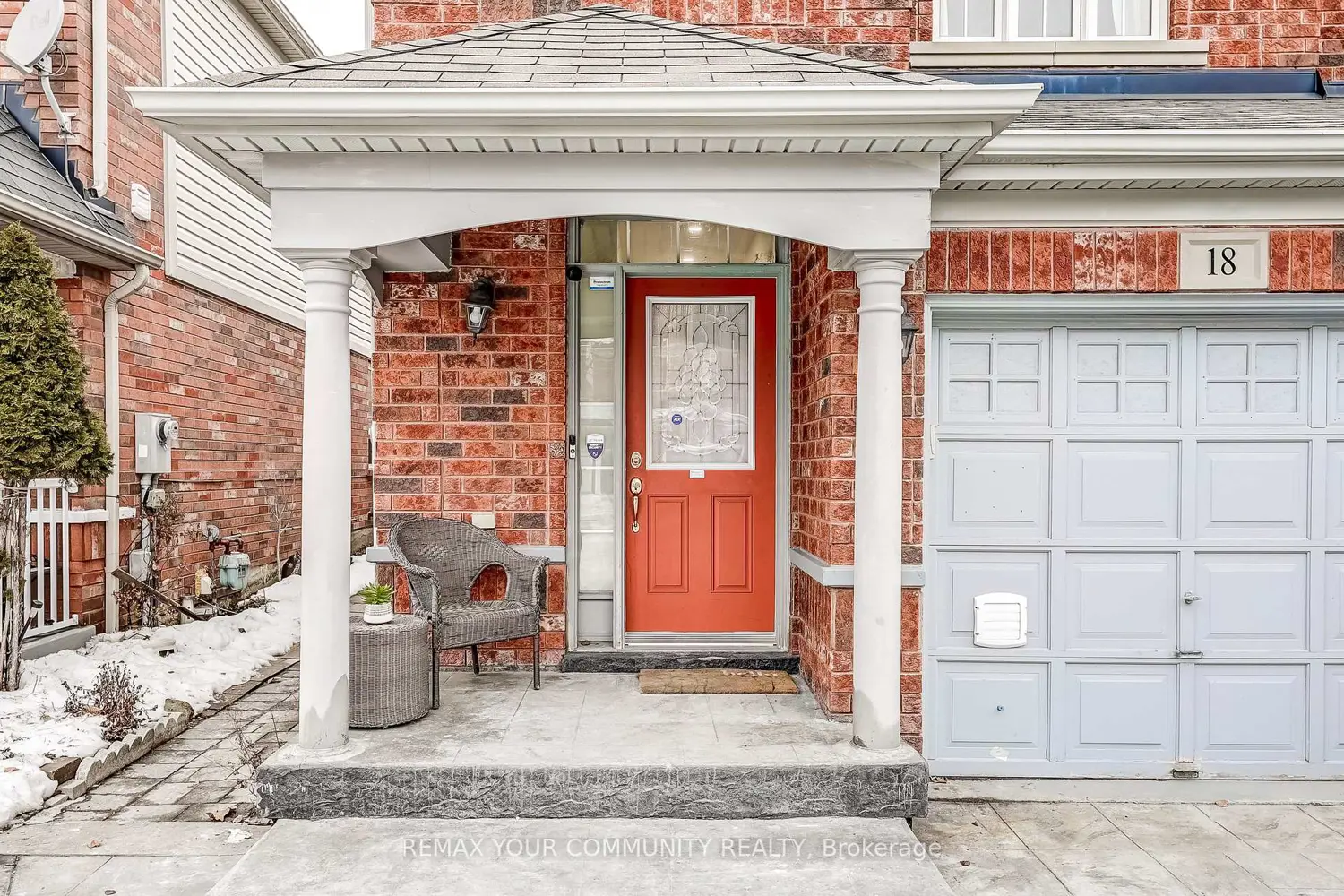 18 Tozer Crescent photo 2