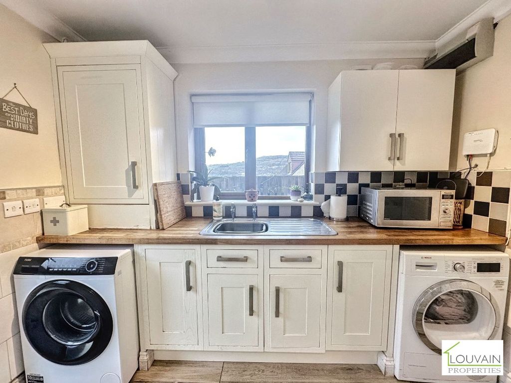 Additional image 13 of 6 bed detached house for saleYork Avenue, Garden City, Ebbw Vale NP23