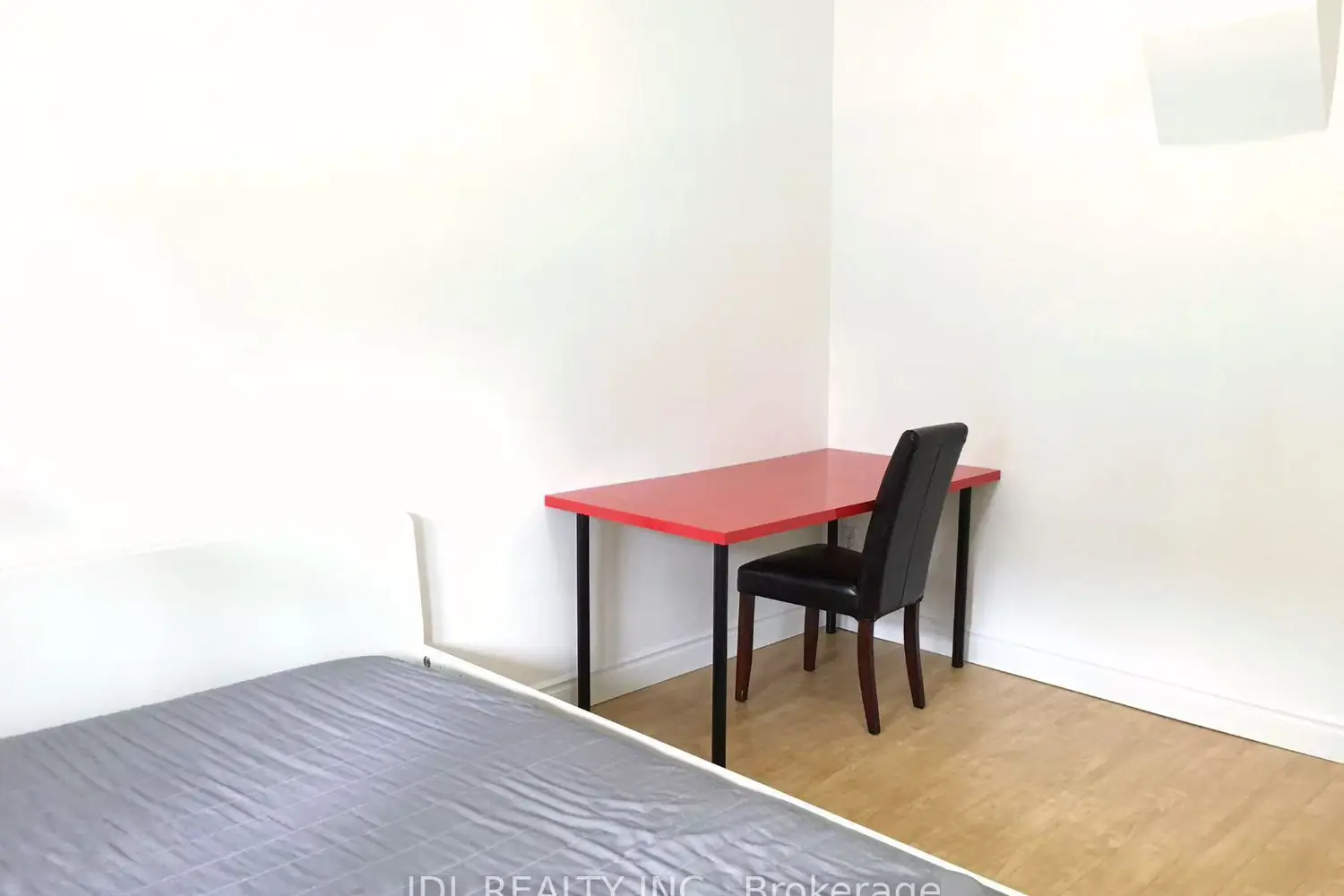 Additional image 12 of 46 Sullivan Street