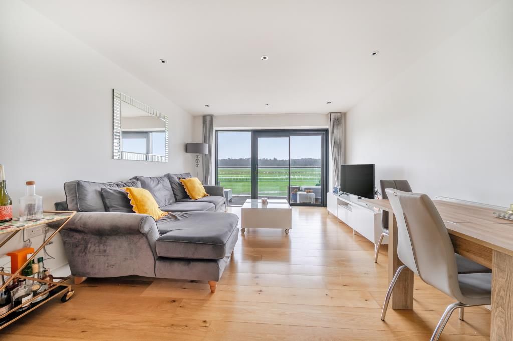 Additional image 6 of 2 bed flat for saleNewbury Racecourse, Berkshire RG14
