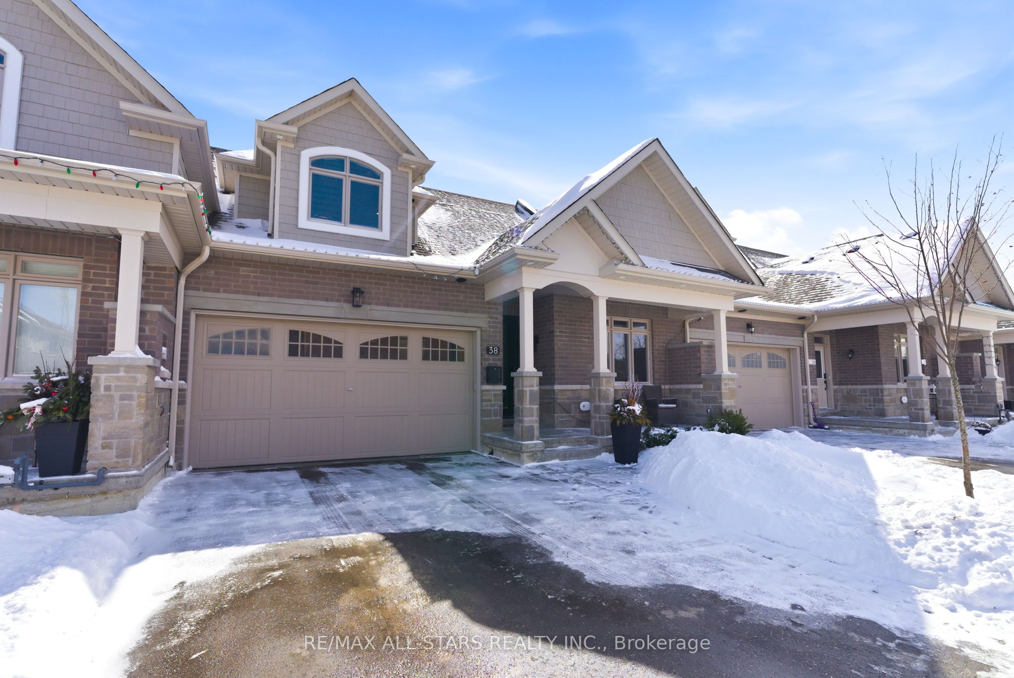 38 Hildred Cushing Way, Uxbridge, ON, L9P 1X9
