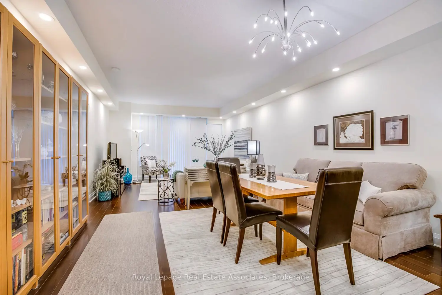 Additional image 14 of 1 Hurontario Street 308