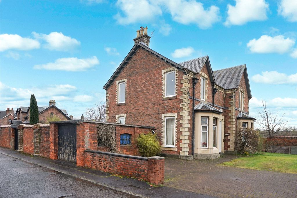 Additional image 26 of 3 bed flat for saleHilton Road, Alloa, Clackmannanshire FK10