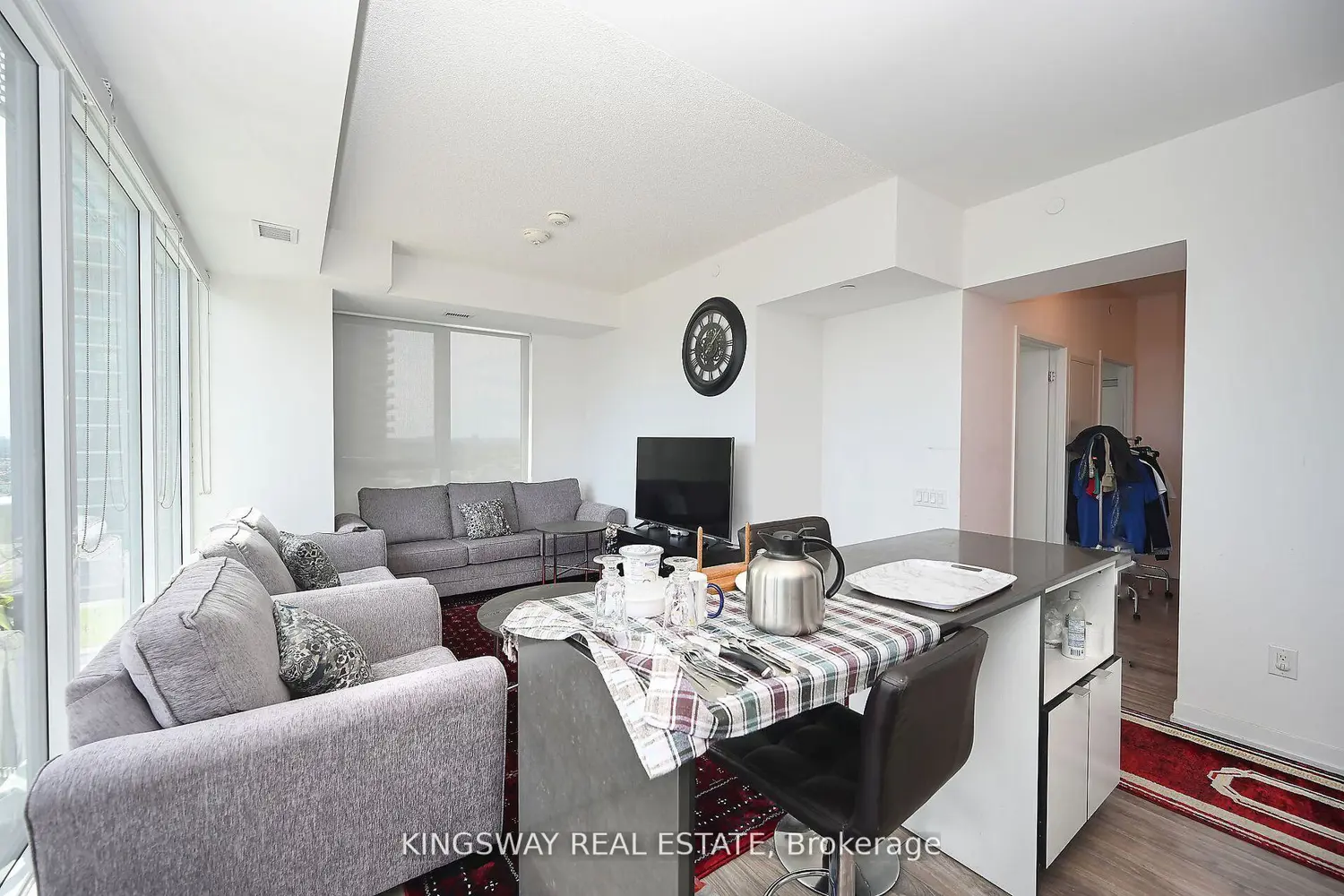 Additional image 8 of 4065 Confederation Parkway 1410