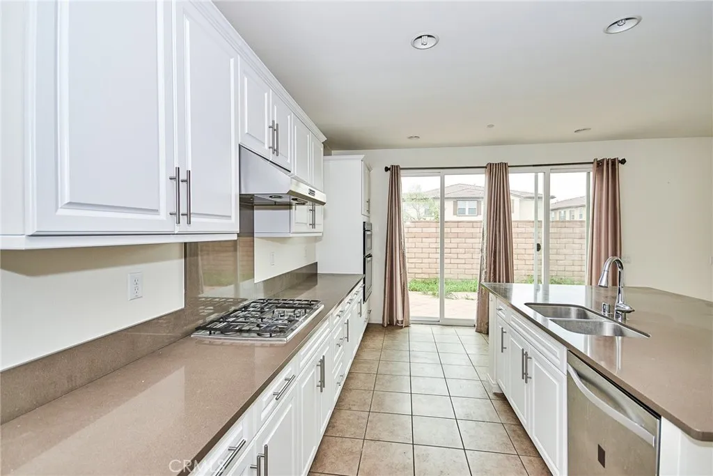 Additional image 13 of 2962 E Via Corvina, Ontario, CA 91764