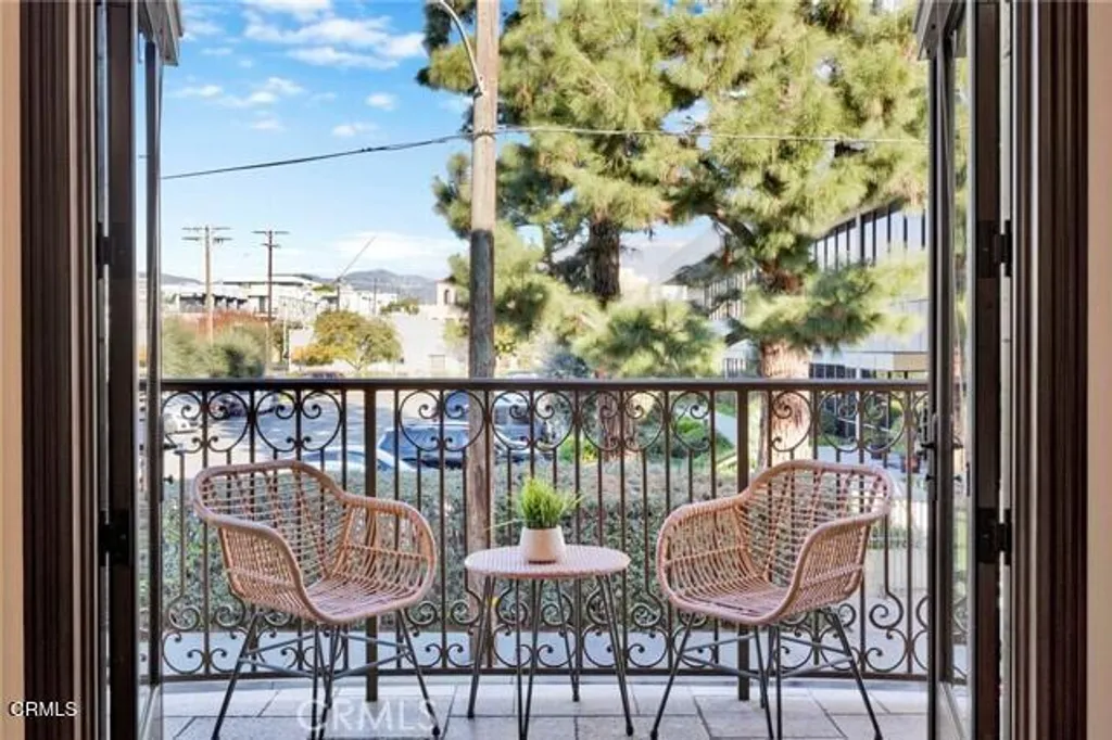 Additional image 5 of 250 S De Lacey Avenue Unit 203A, Pasadena, CA 91105