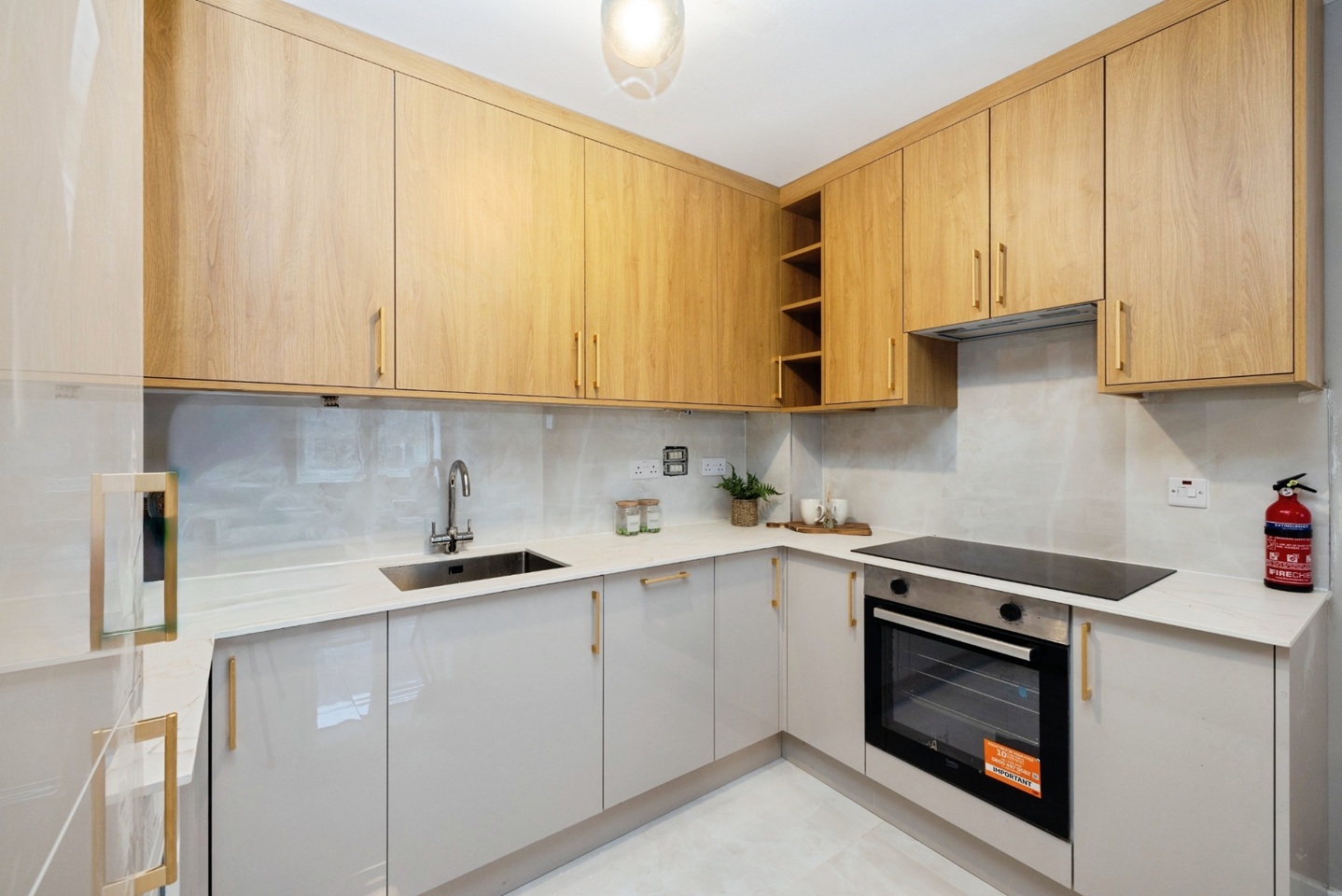 Additional image 6 of 1 Bed Flat, Commercial Road, E1, N1 7GU