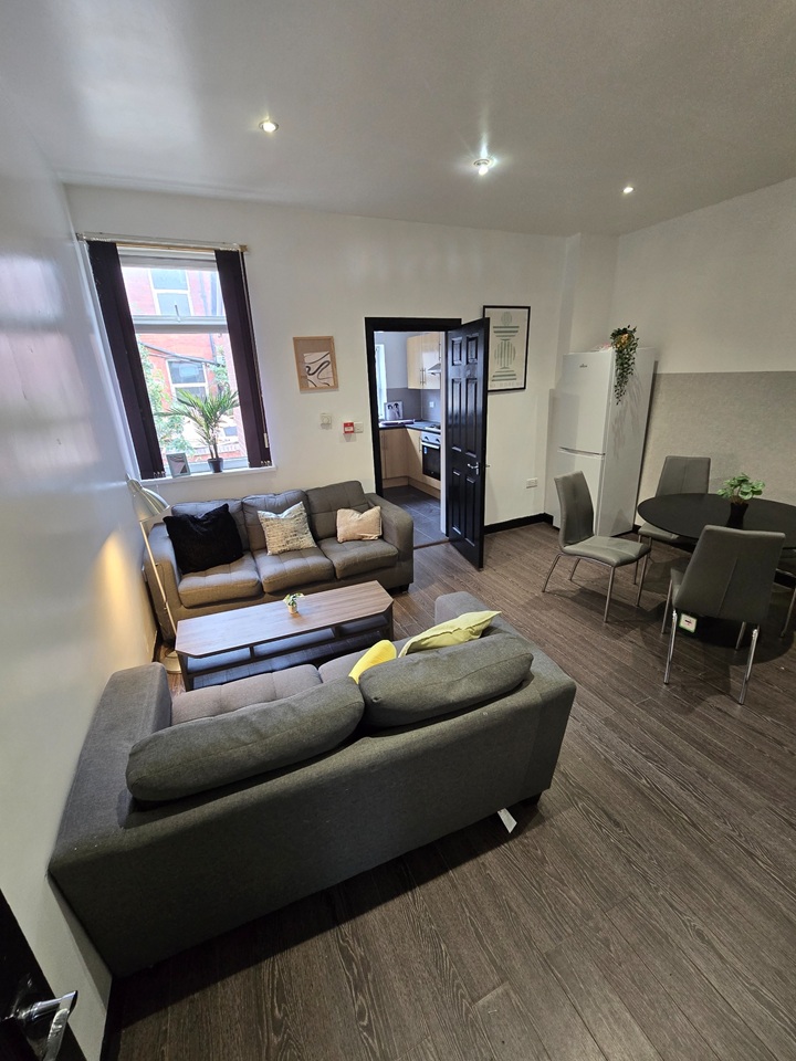 Additional image 8 of Room in a Shared House, Ashville Road, LS6, LS6 1NA