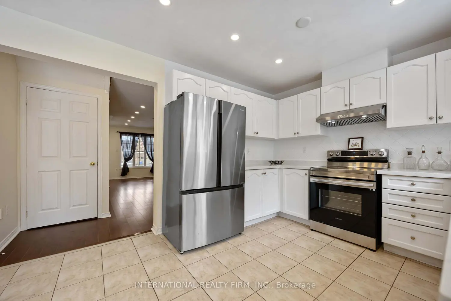 Additional image 12 of 340 Flagstone Way