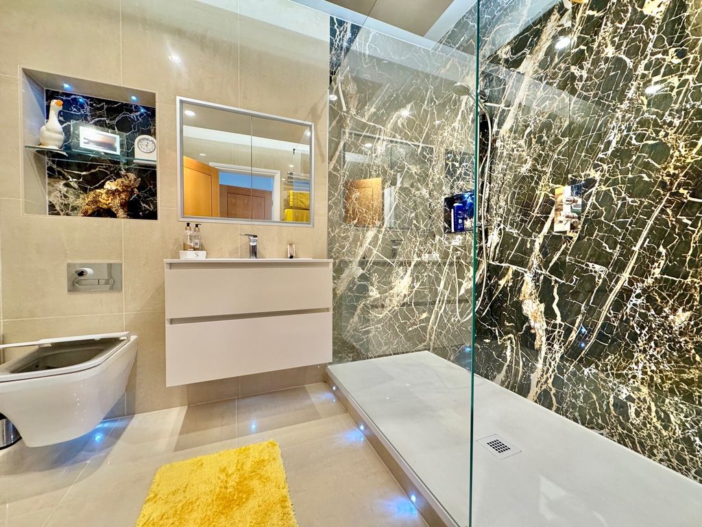 Additional image 6 of 3 bed flat for saleShelly Road, Exmouth EX8