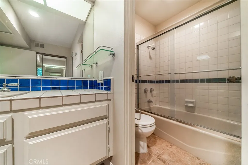 Additional image 20 of 13236 Valleyheart Dr Unit 102, Studio City, CA 91604