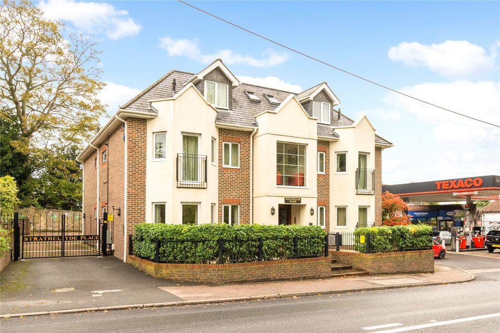 Additional image 2 of 12 bed flat for saleLondon Road, Pulborough, West Sussex RH20