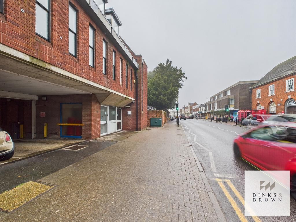 Additional image 7 of 10 bed flat for saleHigh Street, Billericay, Essex CM12