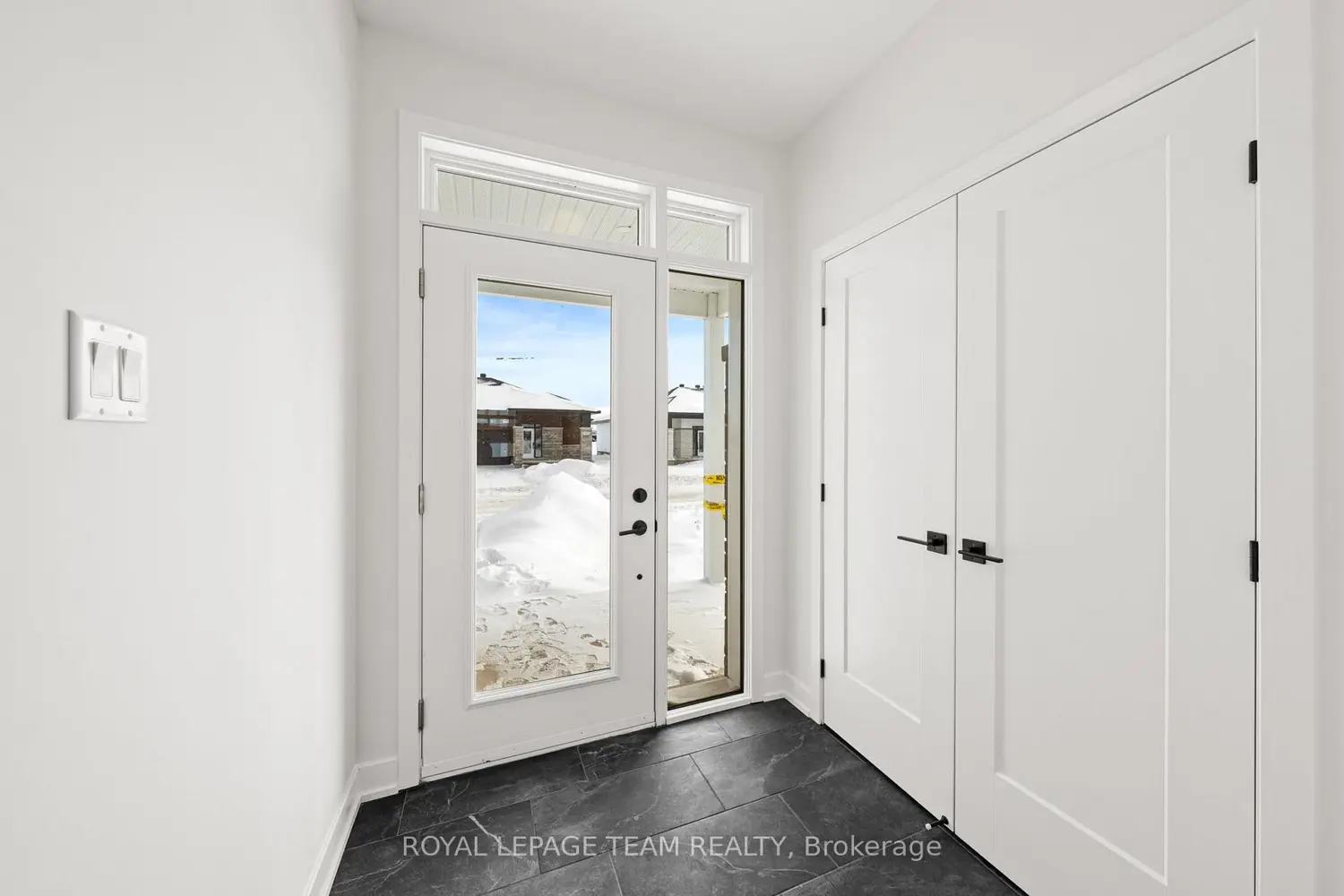 Additional image 2 of 1064 Moore Street