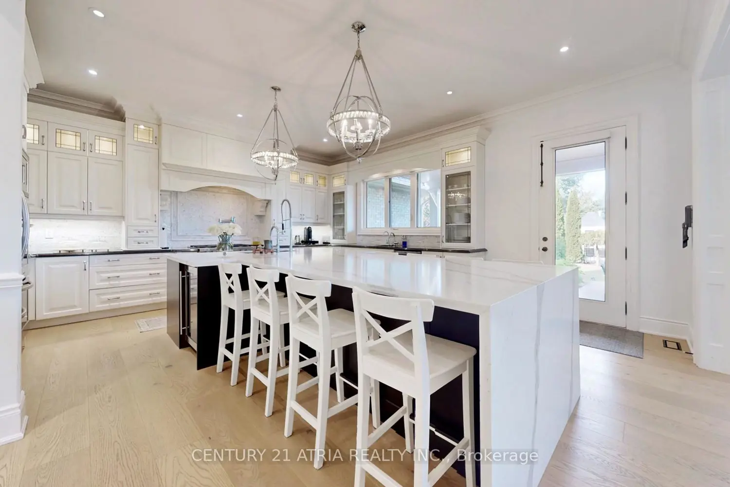 Additional image 8 of 111 Lake Woods Drive