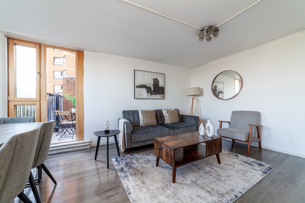 4 Bed Flat, Worlds End Estate, SW10, N1 7GU