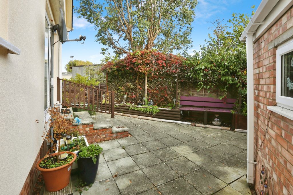 Additional image 17 of 2 bed mobile/park home for saleShamblehurst Lane South, Hedge End, Southampton SO30