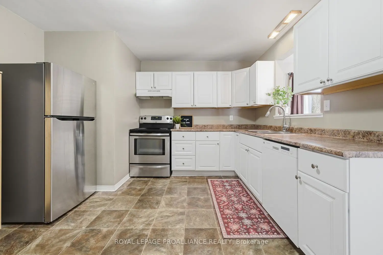 Additional image 5 of 533 Bridge Street