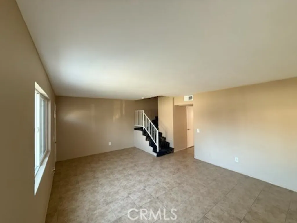 Additional image 5 of 249 E Jackson Street Unit B, Rialto, CA 92376