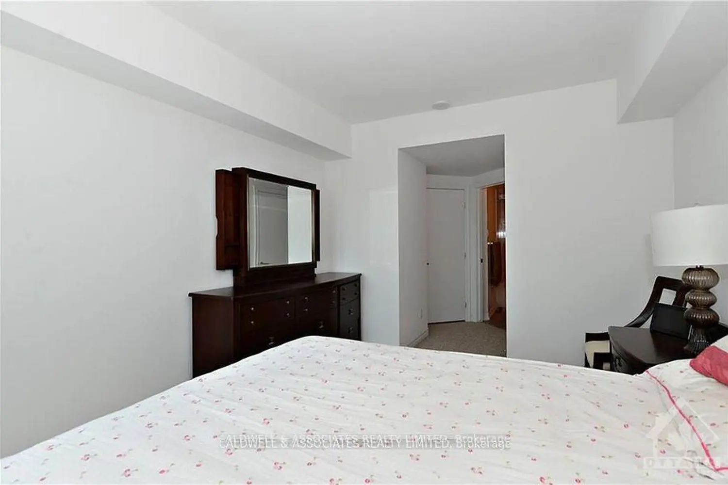 Additional image 12 of 234 Rideau Street 1012